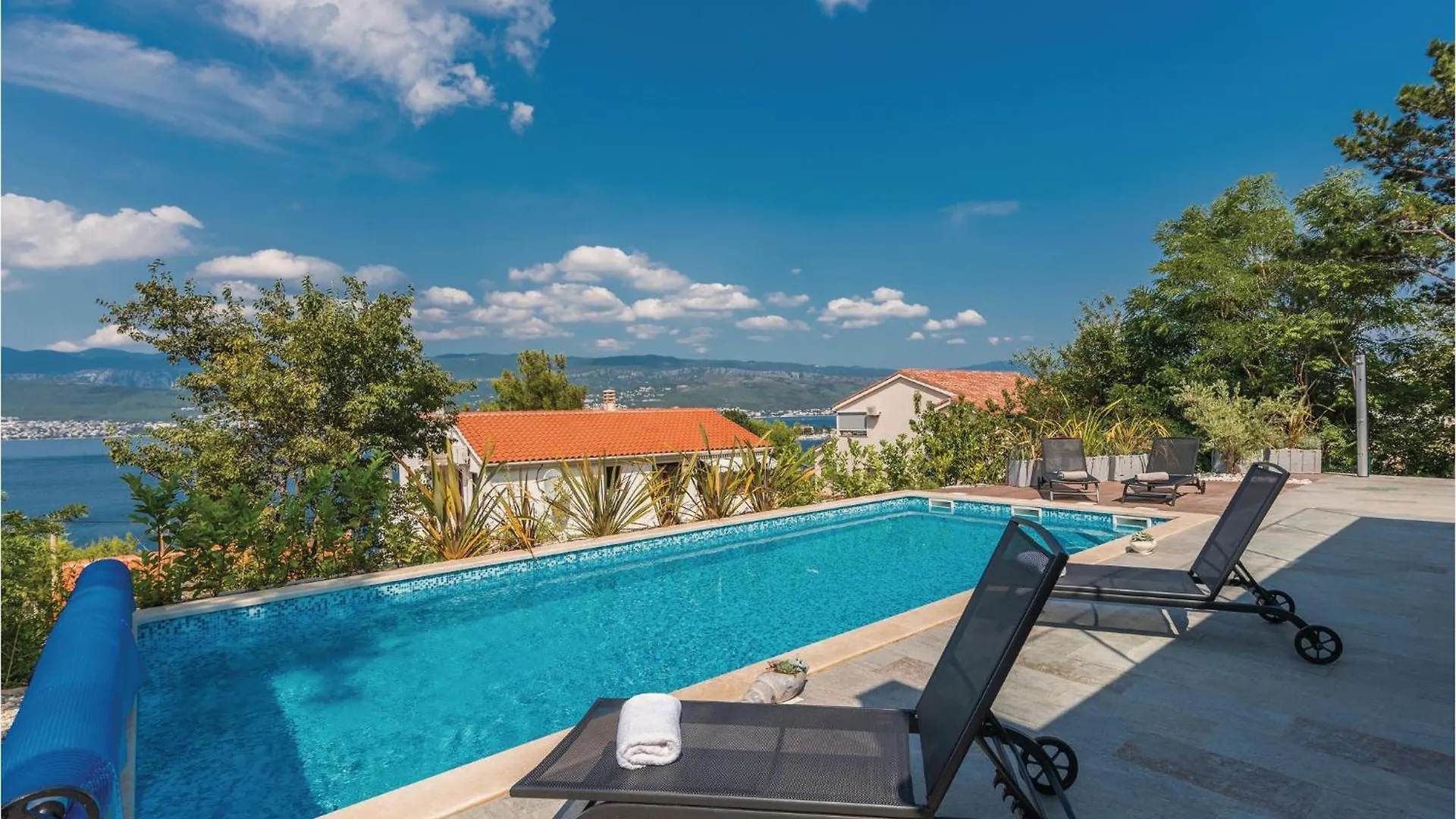 Pet Friendly Home In Malinska With Wifi シロ 0*,